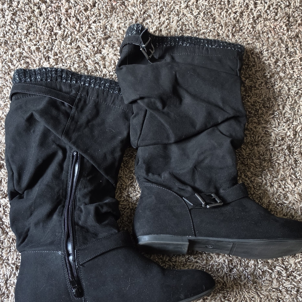 JustFab Black Winter Boots